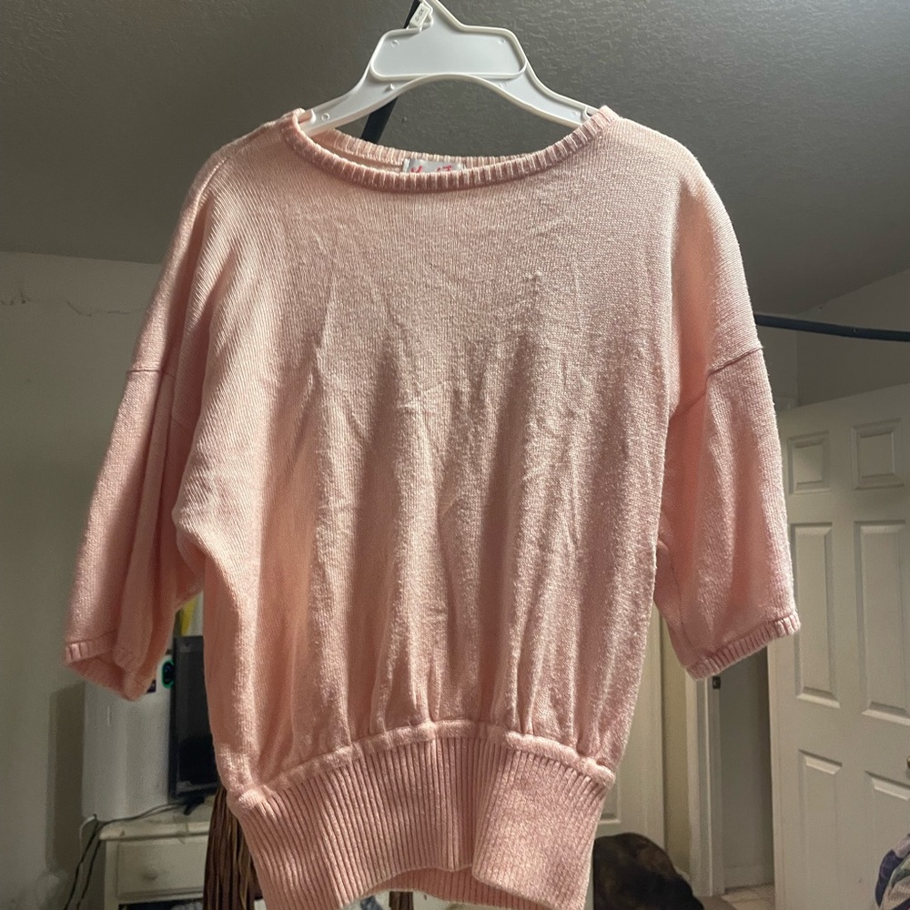 Vintage top super cute love it but wanted to see if some else loved it more